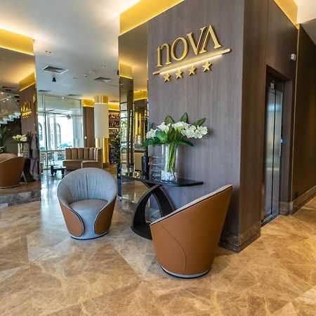 Hotel Nova Luxury Targoviste Exteriér fotografie